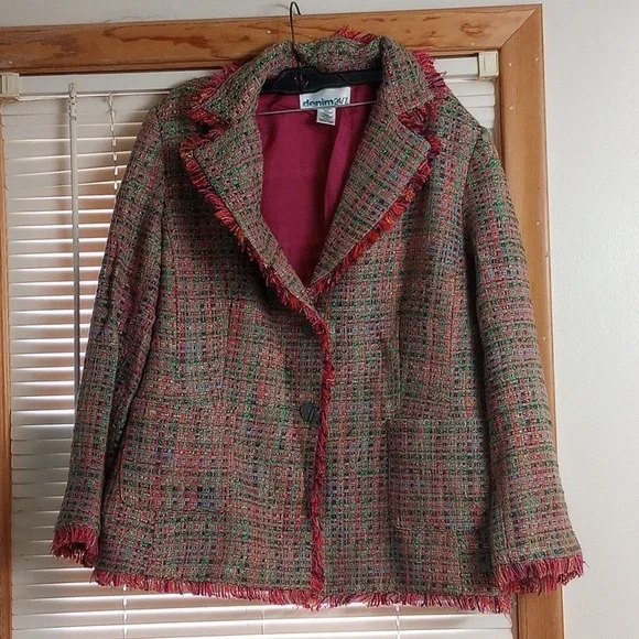 Jacket - Picture 1 of 4